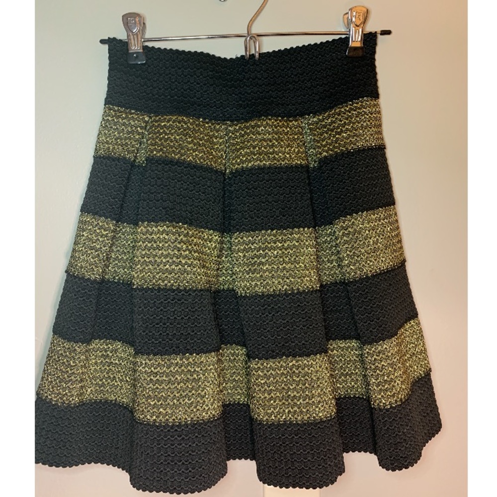 Super cute bubble skirt